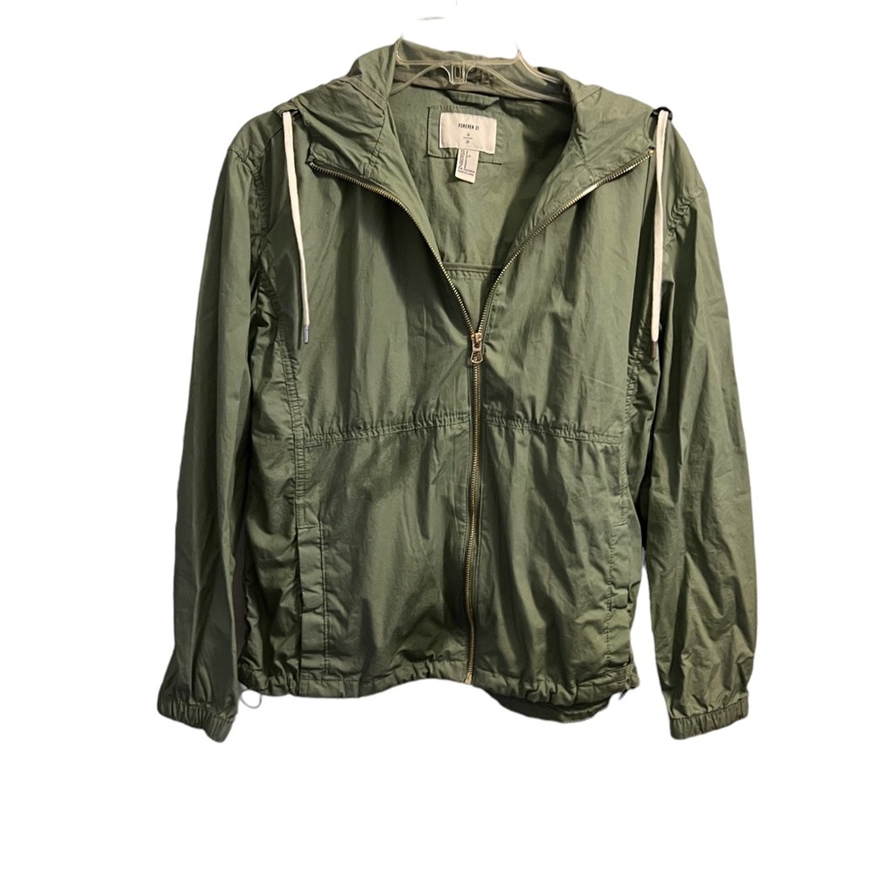 Forever 21 hunter green zip up hooded jacket size small.   CB40